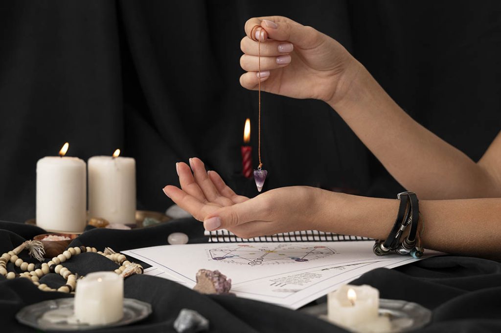 Betting on Fate: Fortune Telling and Gambling in Asia