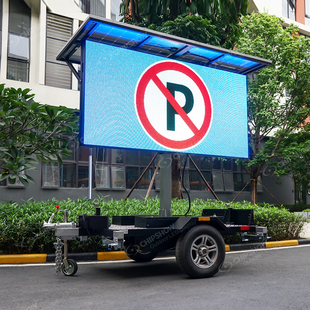 Traditional vs. Ventilated Mesh Billboards: Which is More Durable?